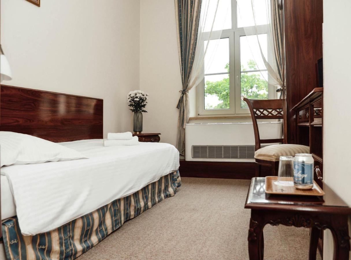 Old Time Residence Krasków Εξωτερικό φωτογραφία