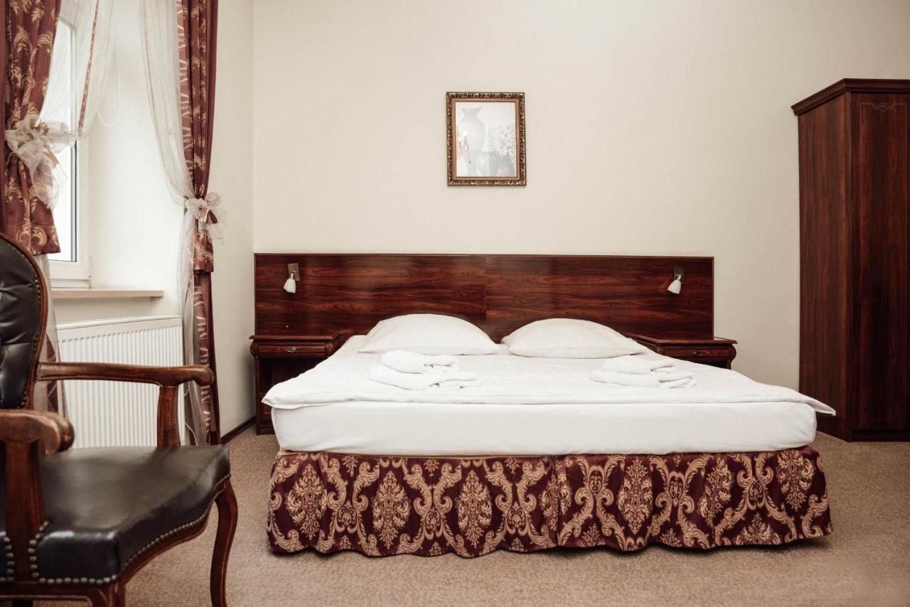 Old Time Residence Krasków Εξωτερικό φωτογραφία