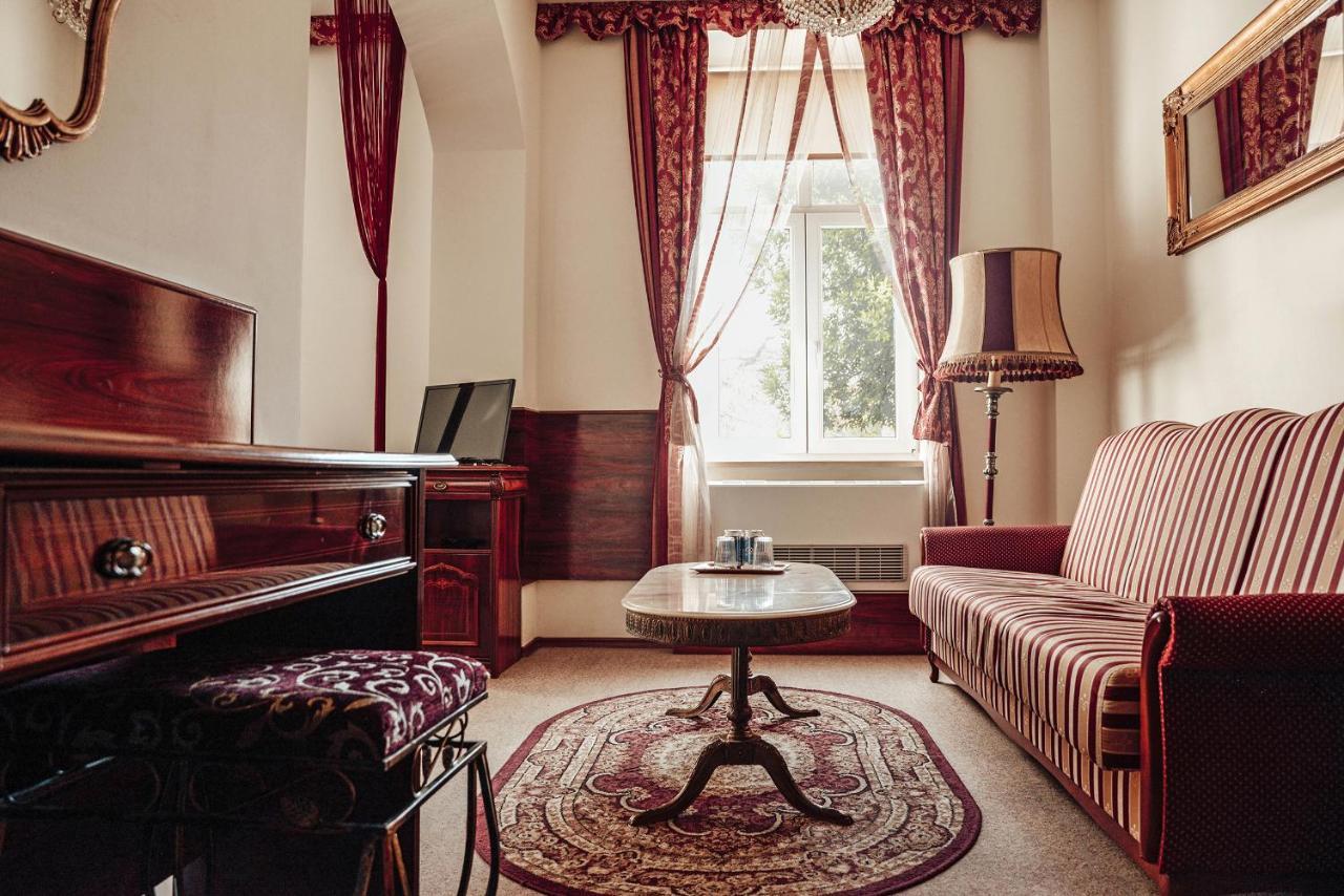 Old Time Residence Krasków Εξωτερικό φωτογραφία